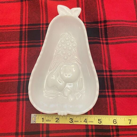 Pear Milk Glass Dishes Set of 3 - Picture 6 of 6